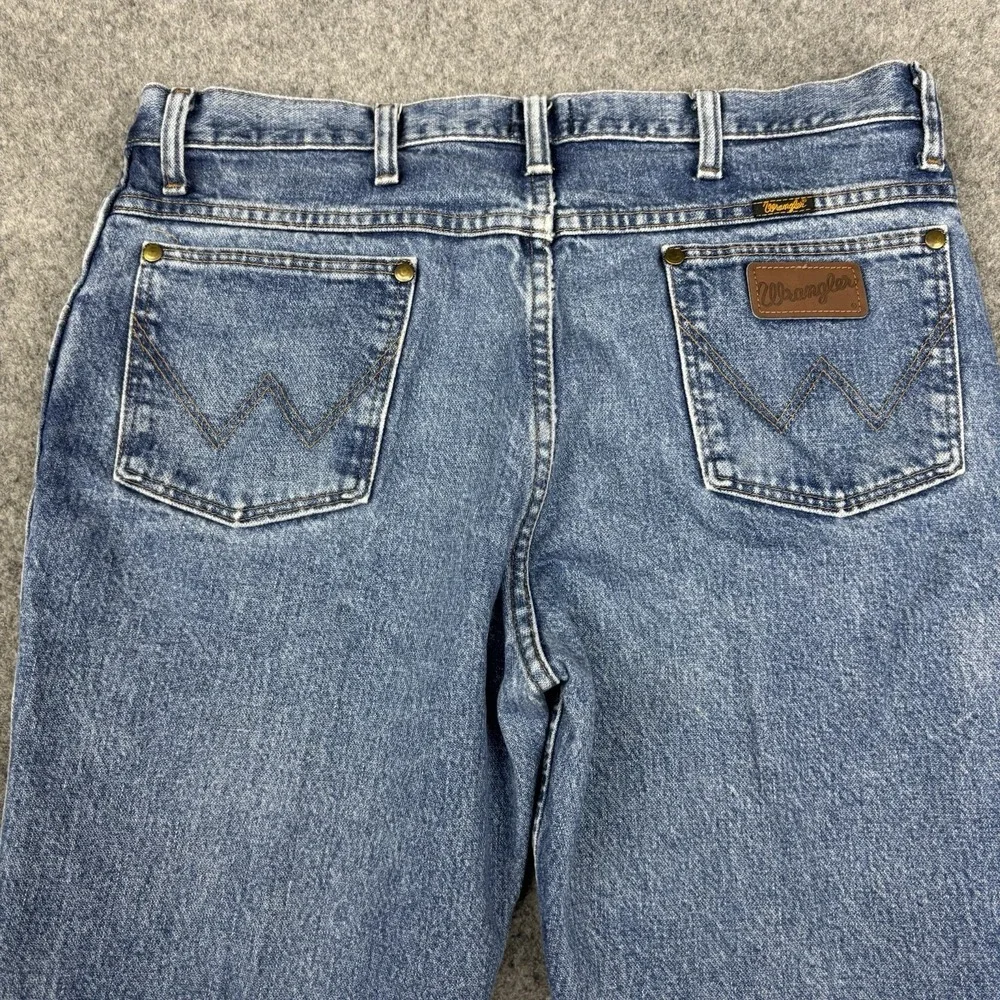 Wrangler 36MWZ Slim Fit Jeans Mens 35x32 Cowboy Cut Medium Wash Blue Western EUC